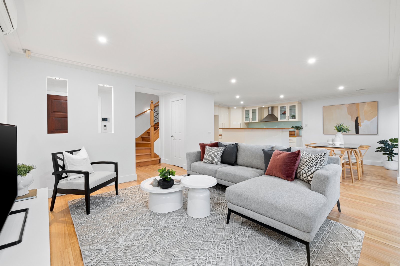 Gallery: 2/46 Clarence Street