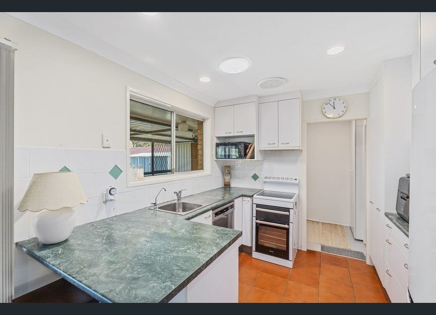 246 Cotlew Street ASHMORE 6