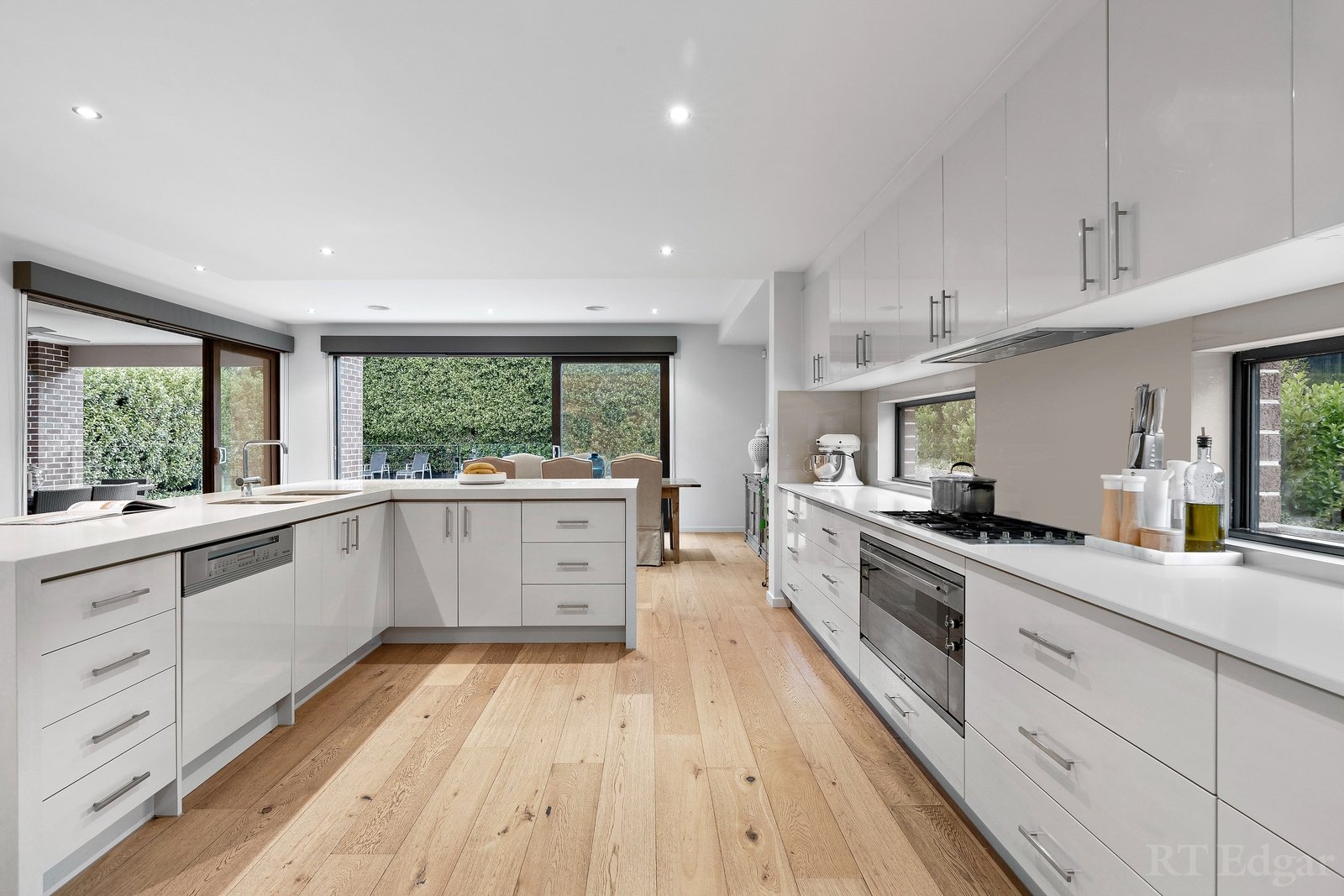 Real Estate and Property in 246 Doncaster Road, Balwyn North, VIC