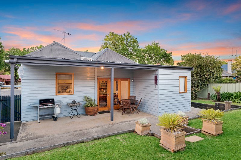 246 Napier Street BENDIGO 8