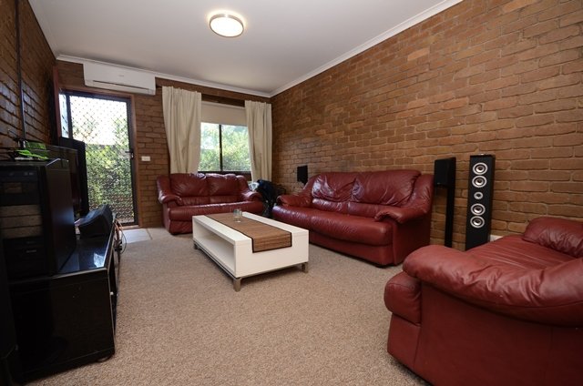 2/460 Kemp Street LAVINGTON 3