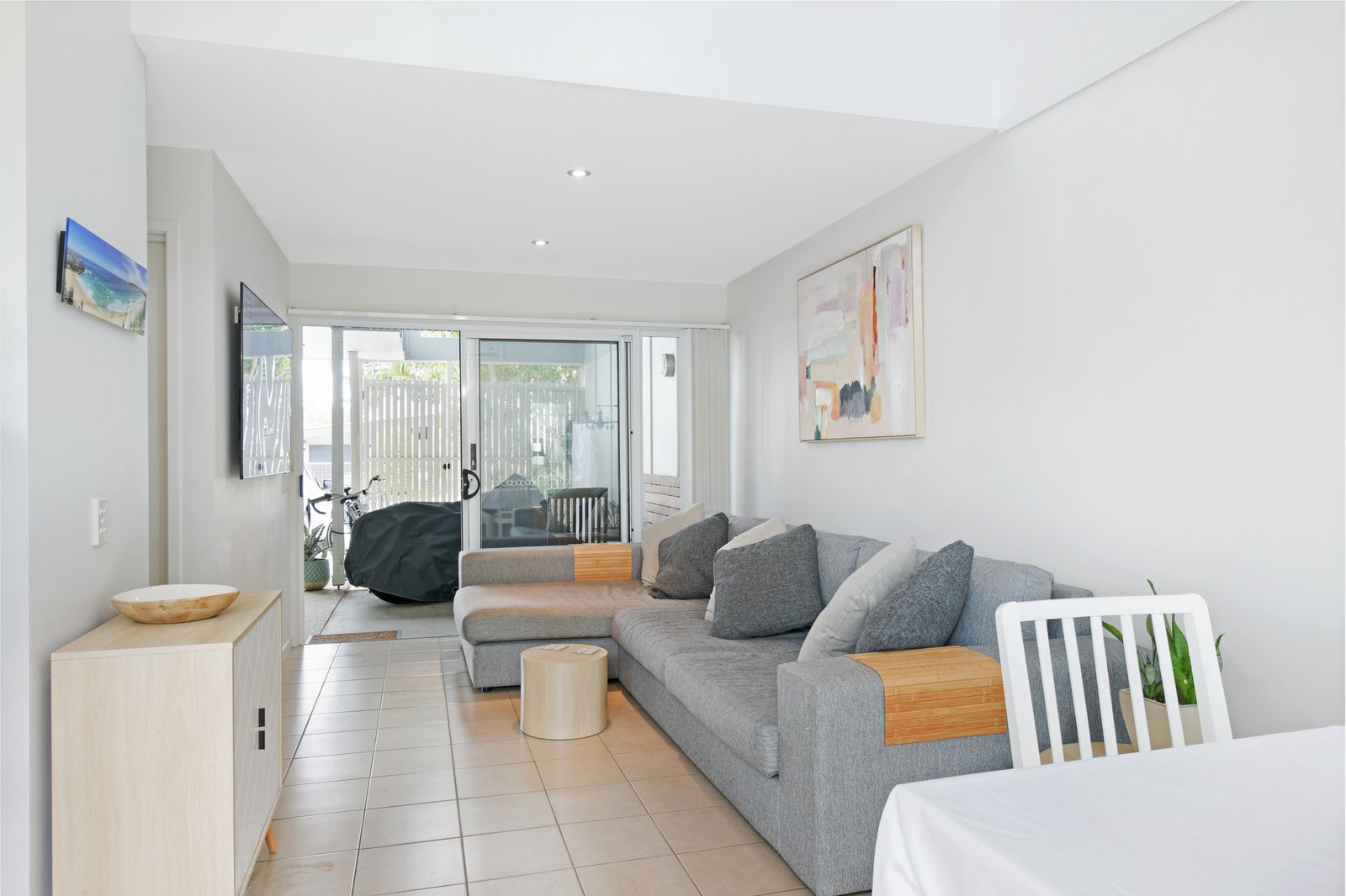24/603-615 Casuarina Way CASUARINA 4
