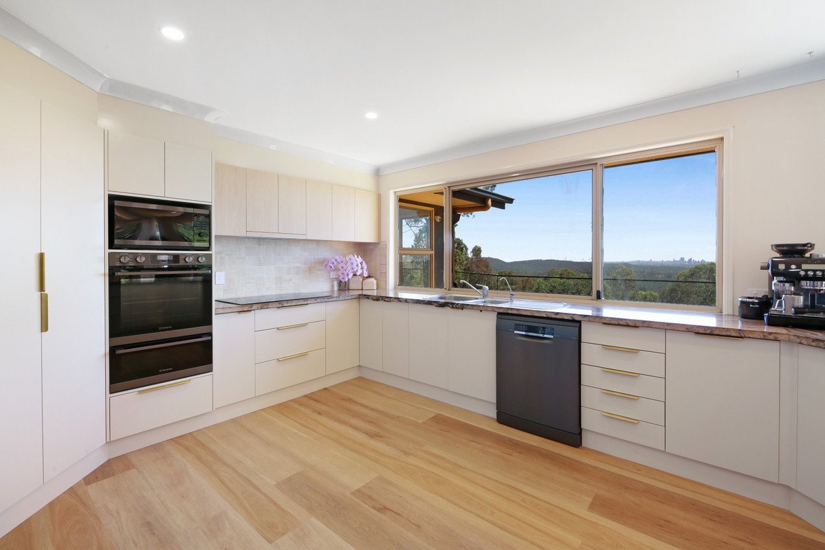 2/463 Trees Road TALLEBUDGERA 7