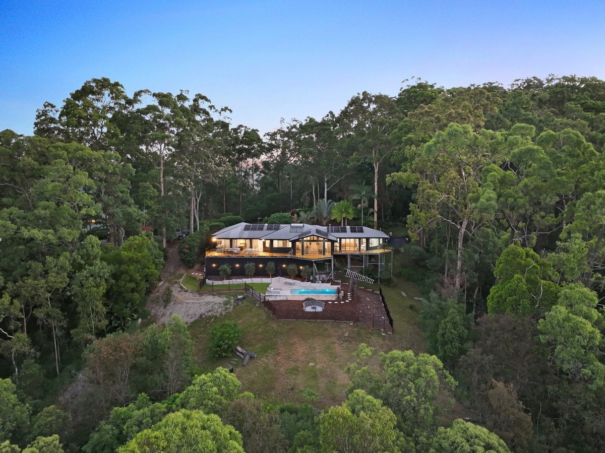 2/463 Trees Road TALLEBUDGERA 11