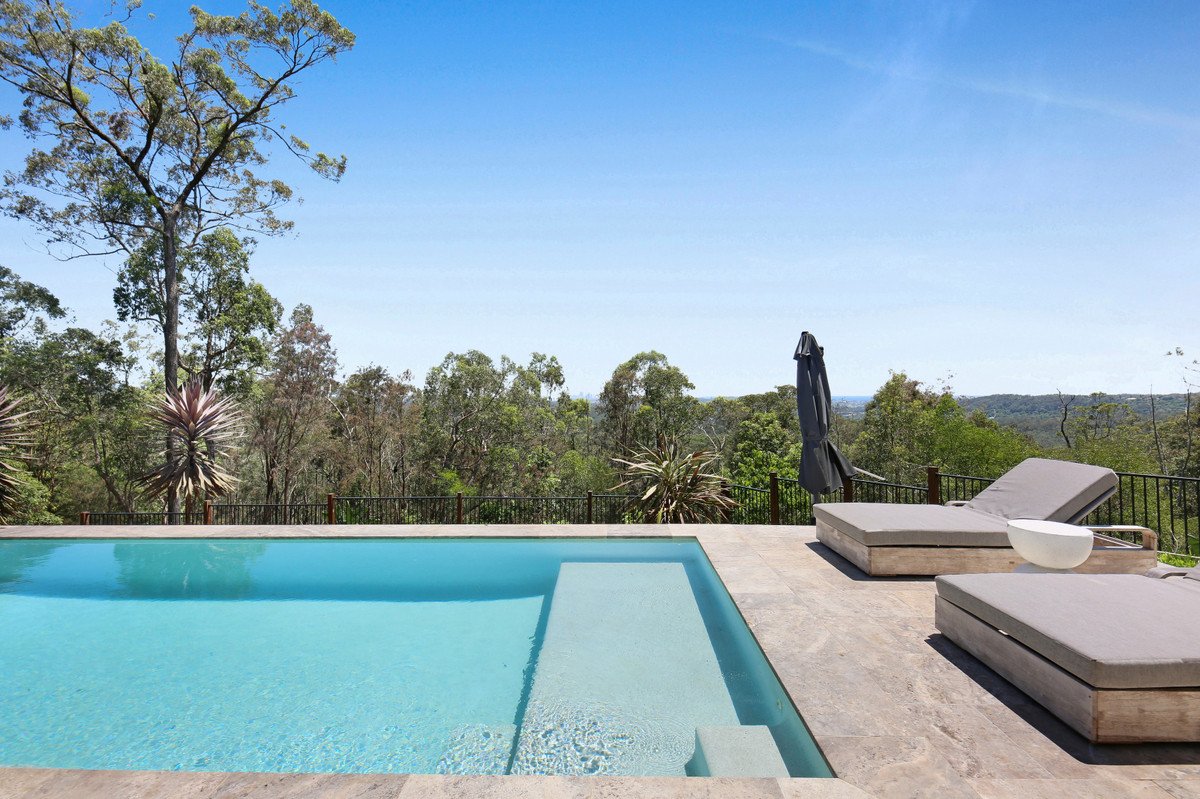 2/463 Trees Road TALLEBUDGERA 16