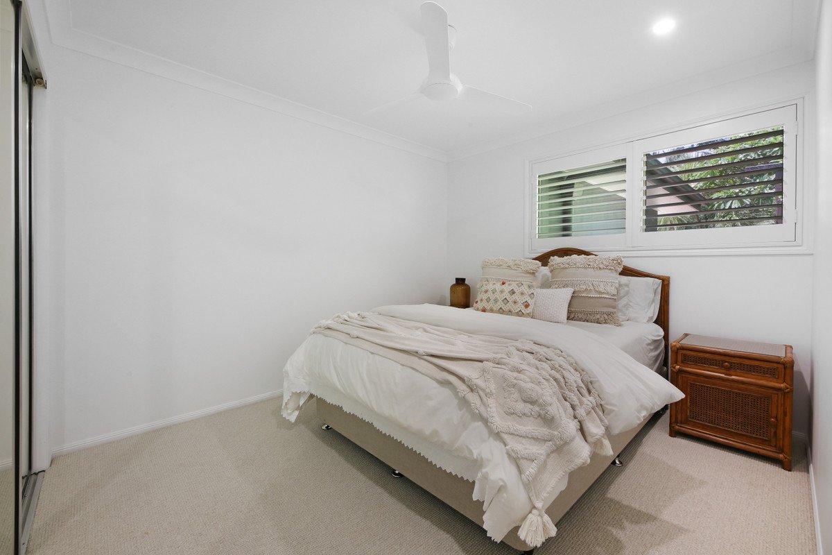 2/463 Trees Road TALLEBUDGERA 24