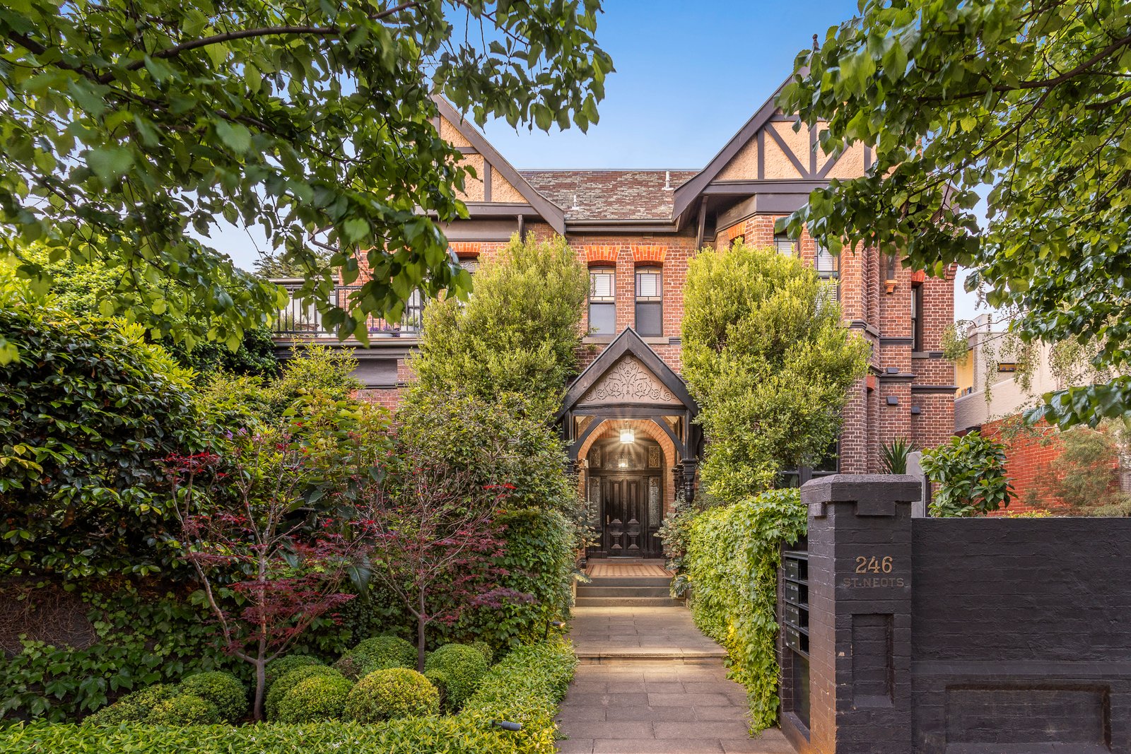 246D Domain Road, South Yarra, 3141