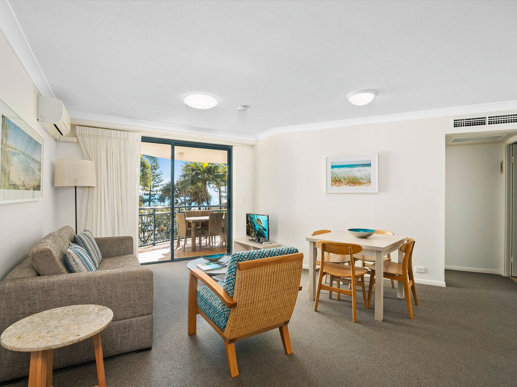 247-249/99 Griffith St  COOLANGATTA 2