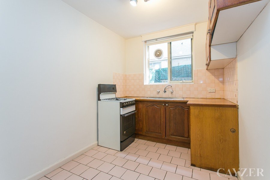 Gallery: 2/47 Alma Road