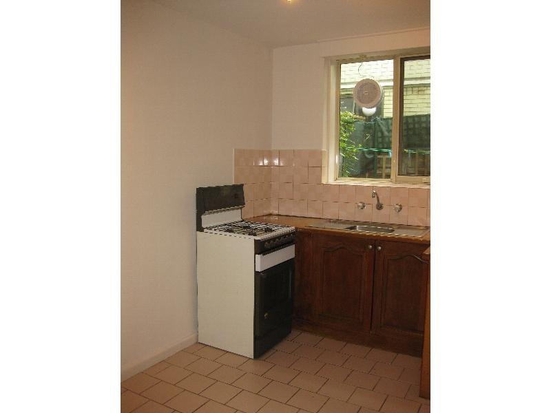 Gallery: 2/47 Alma Road