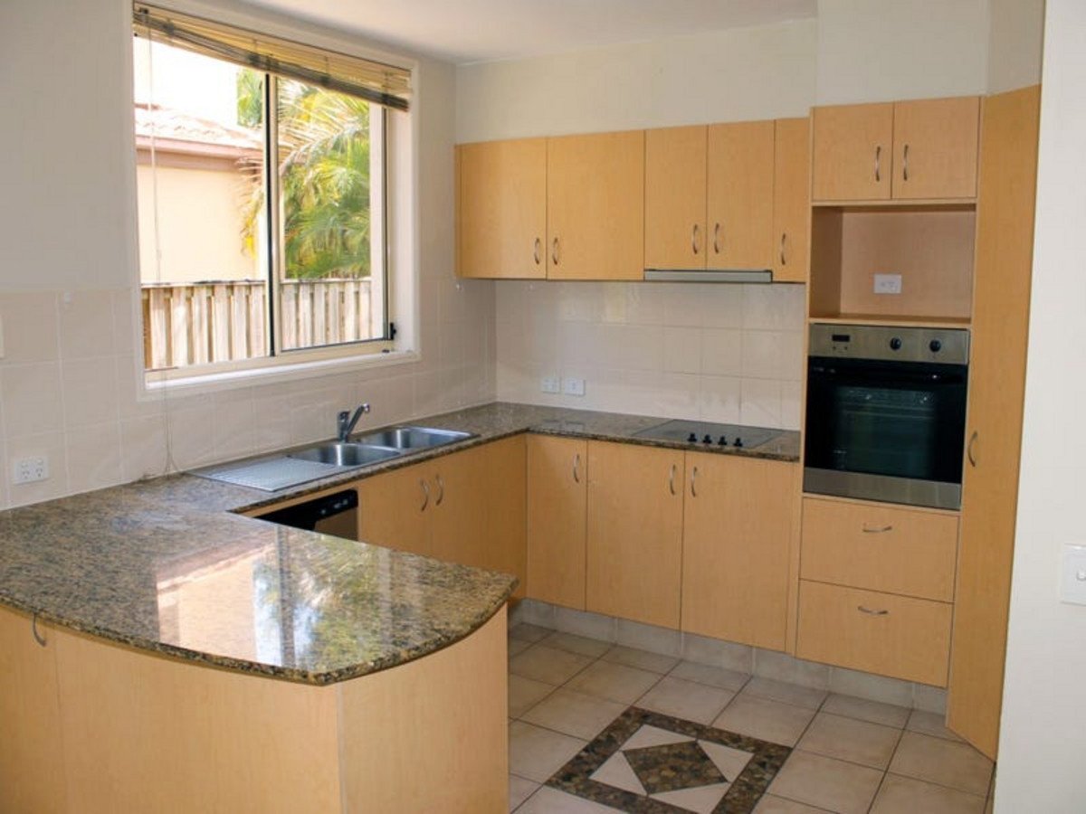 2/47 Bayswater Avenue VARSITY LAKES 5