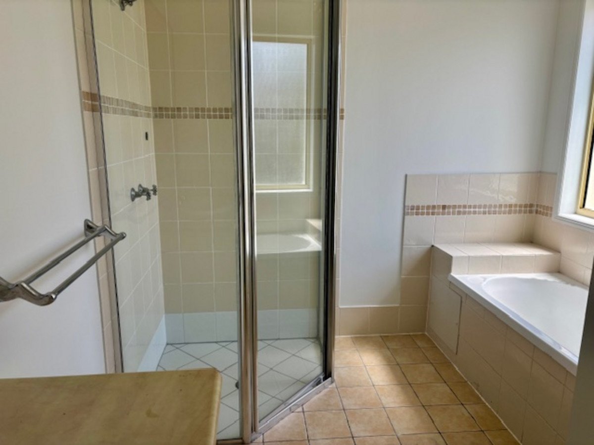 2/47 Bayswater Avenue VARSITY LAKES 10