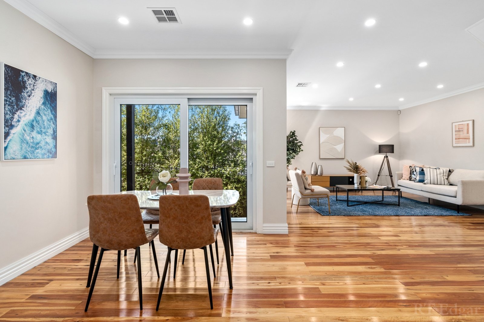 Real Estate and Property in 2/47 Bowen Road, Doncaster East, VIC