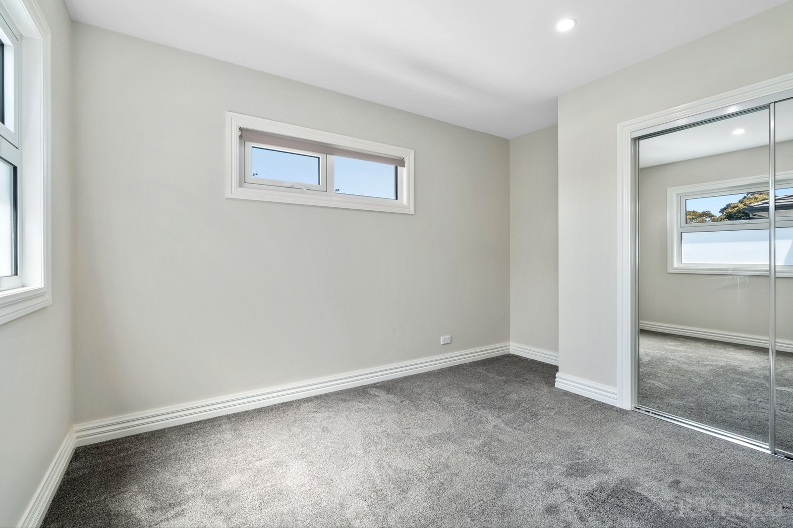 Real Estate and Property in 2/47 Bowen Road, Doncaster East, VIC