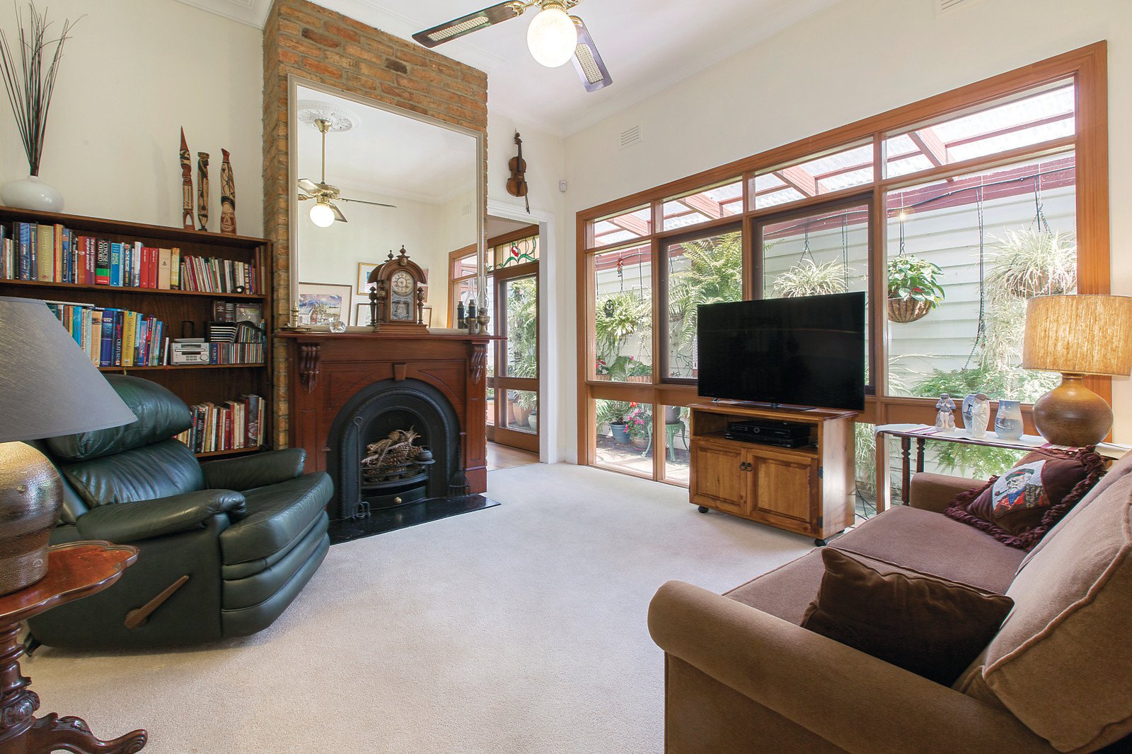 247 Bridport Street West, Albert Park, VIC