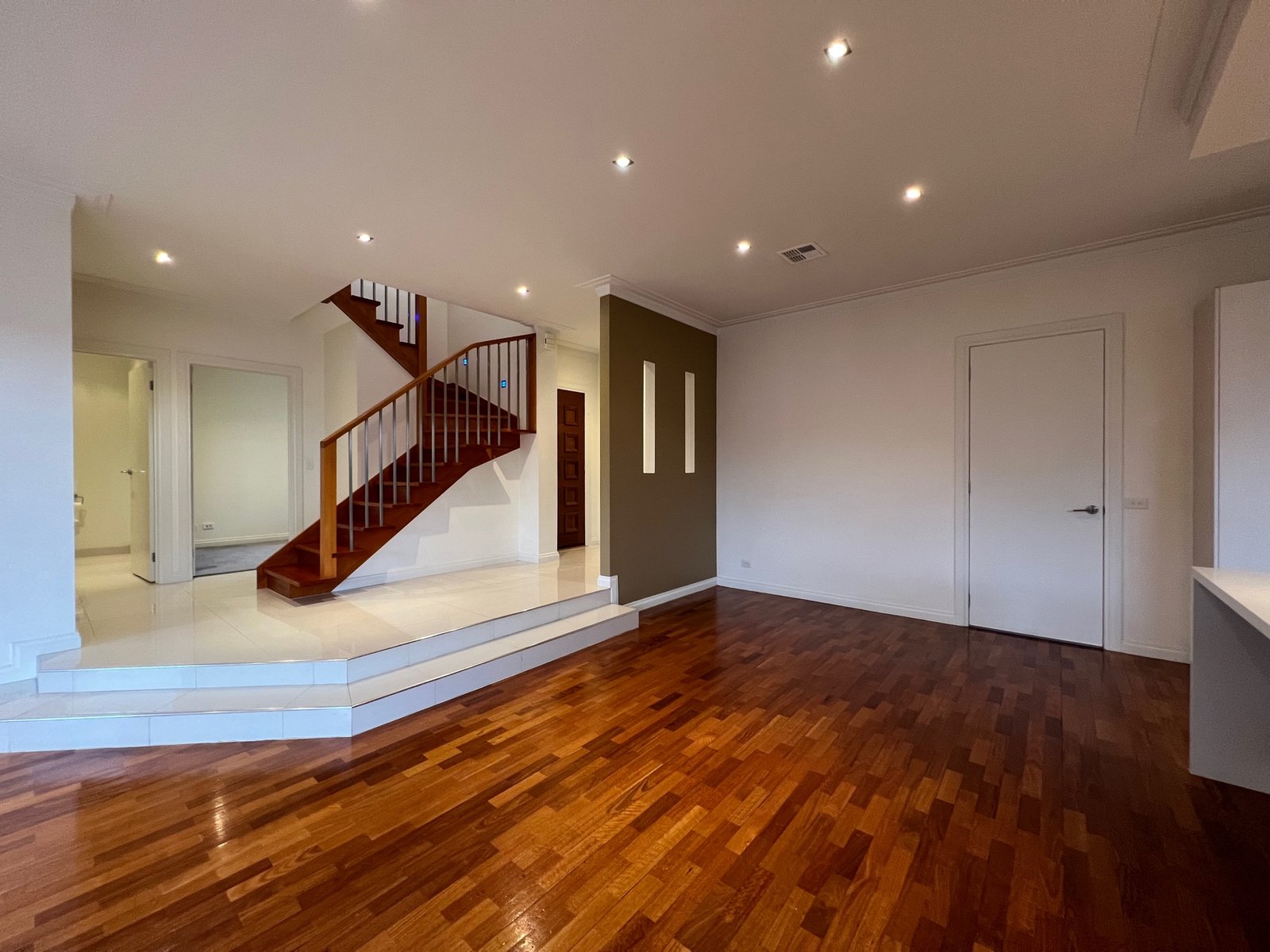 Gallery: 2/47 Briggs Street