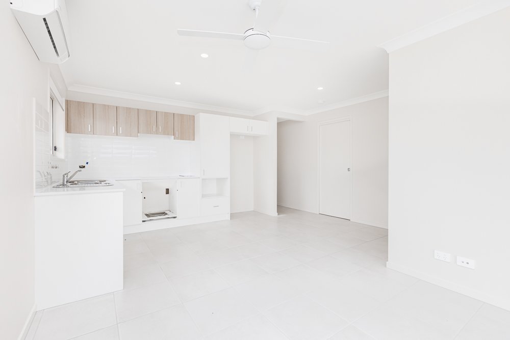 2/47 Crossing Street BELLBIRD 4