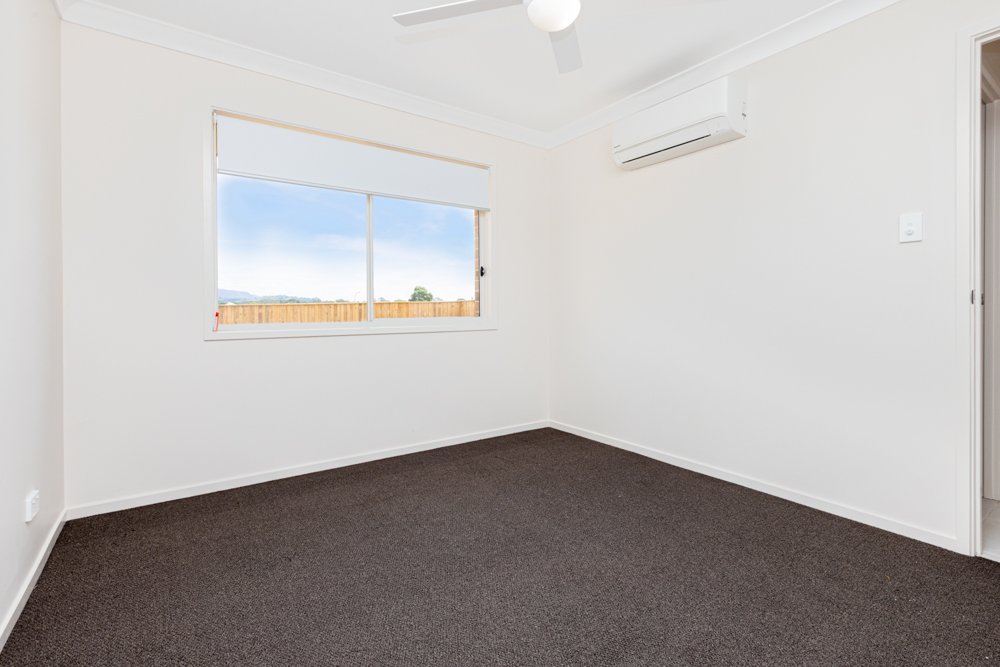 2/47 Crossing Street BELLBIRD 8