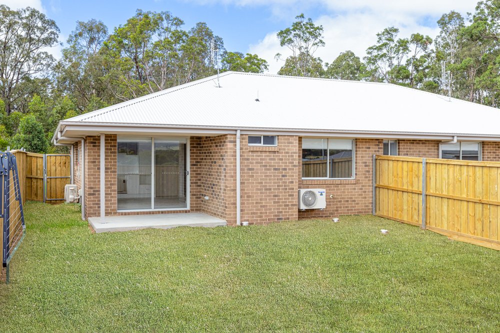 2/47 Crossing Street BELLBIRD 10