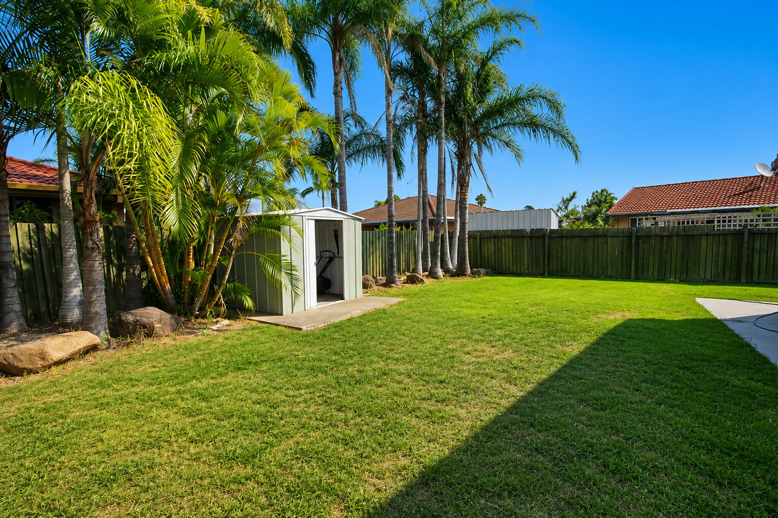 2/47 Galloway Drive ASHMORE 2