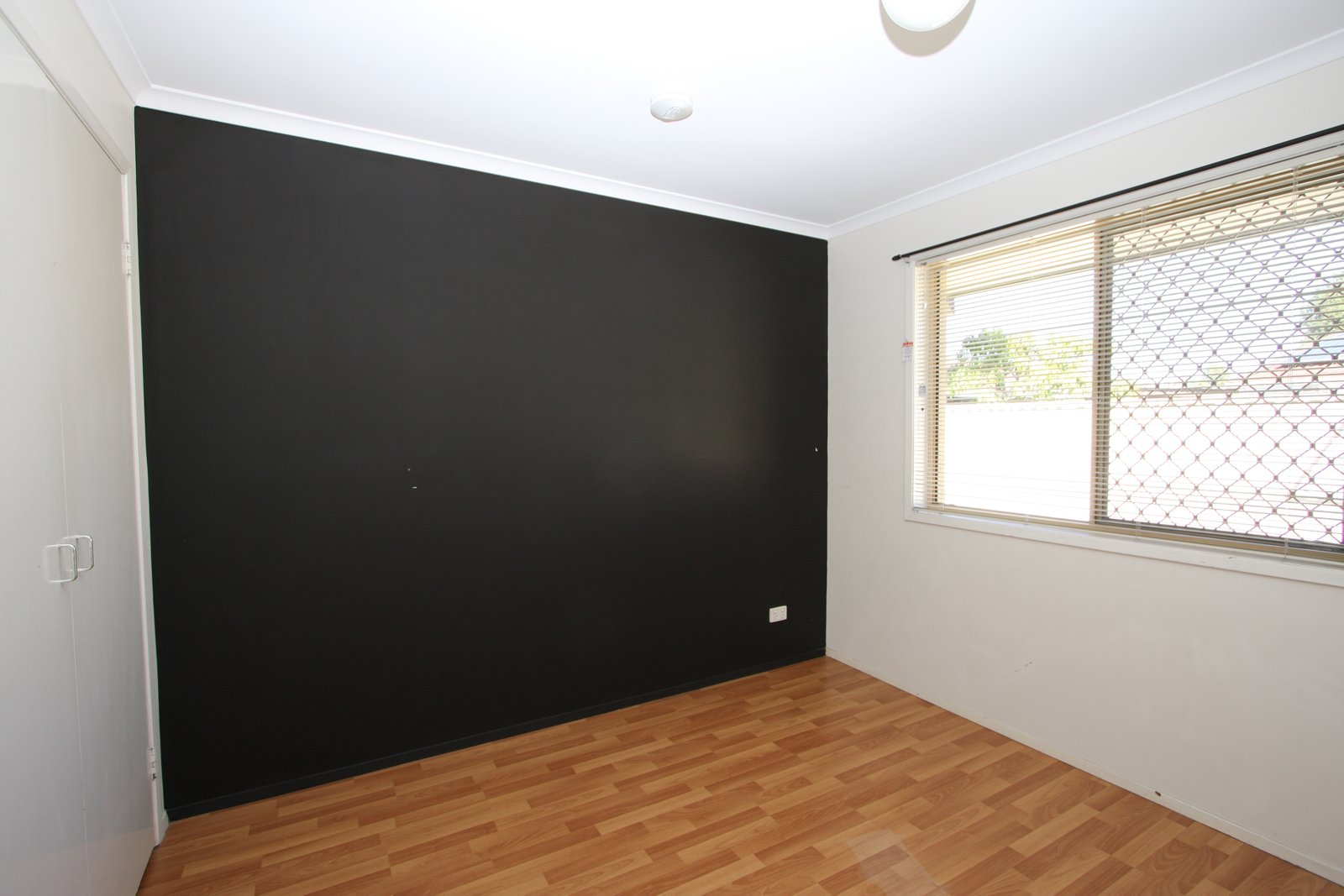 2/47 Galloway Drive ASHMORE 8