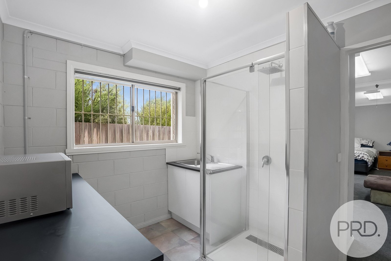 2/47 Girrabong Road LENAH VALLEY 14