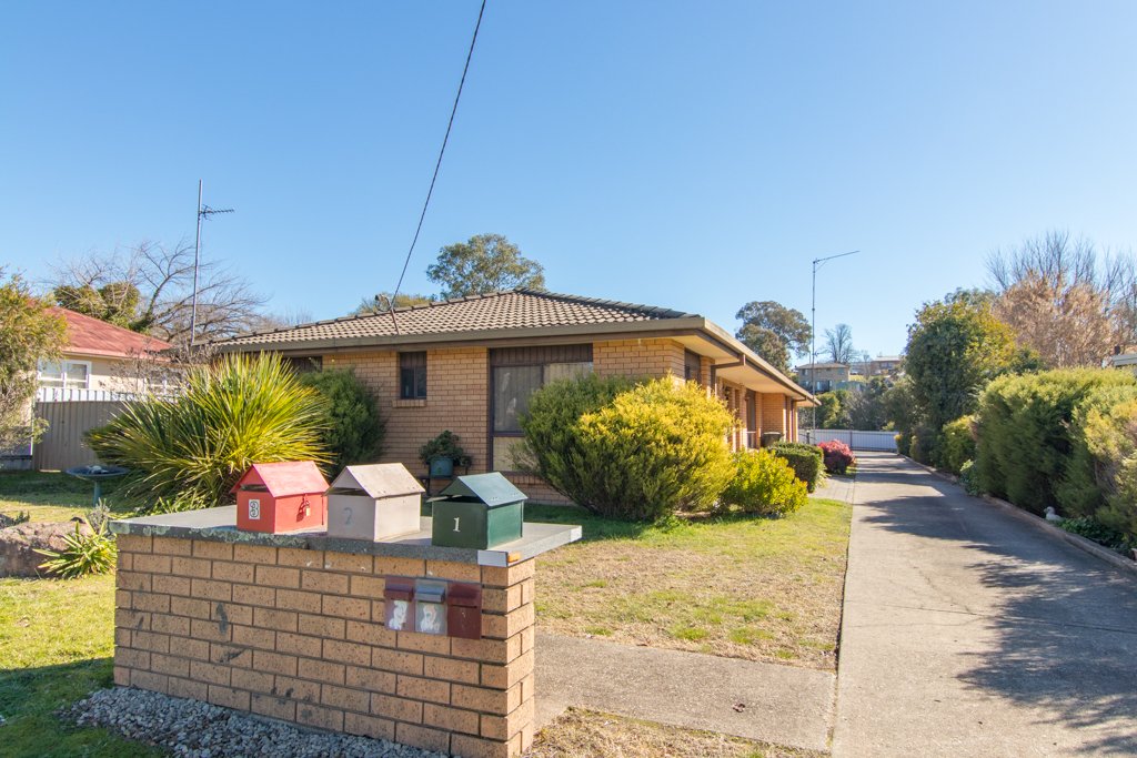 2/47 Herbert Street TUMUT 1
