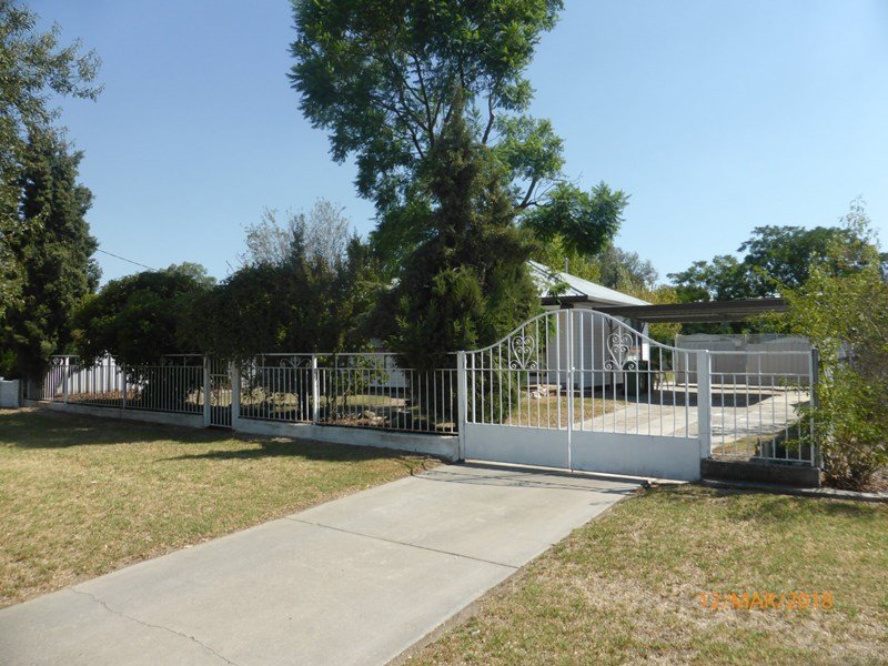 247 Kiewa Street SOUTH ALBURY 9