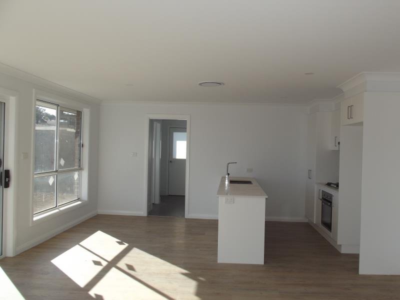 2/47 Kingham Street TAMWORTH 2