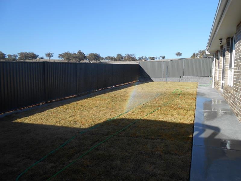 2/47 Kingham Street TAMWORTH 9