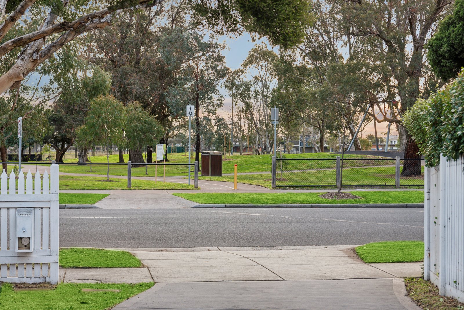 Gallery: 2/47 Main Road