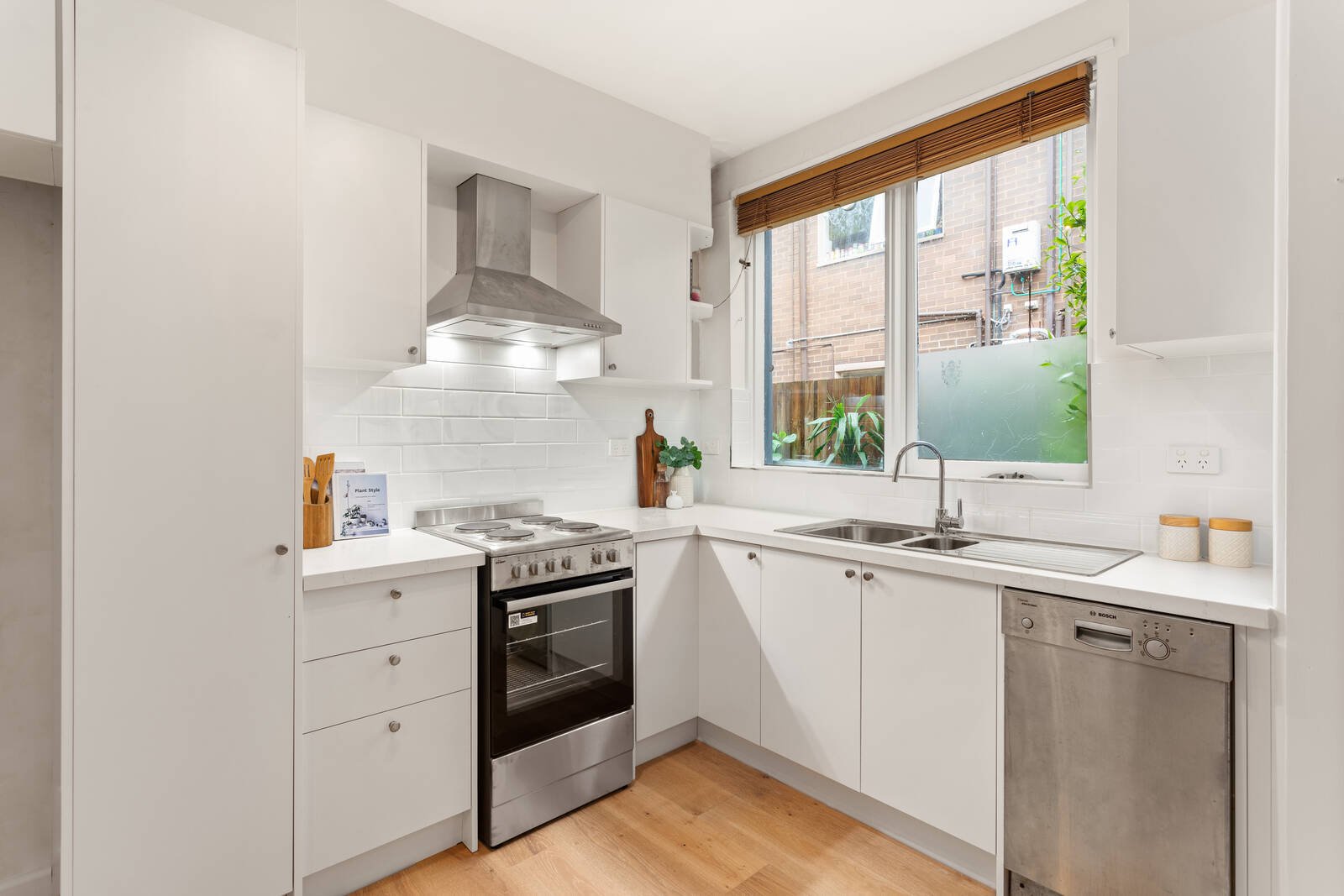 Gallery: 2/47 Ruskin Street