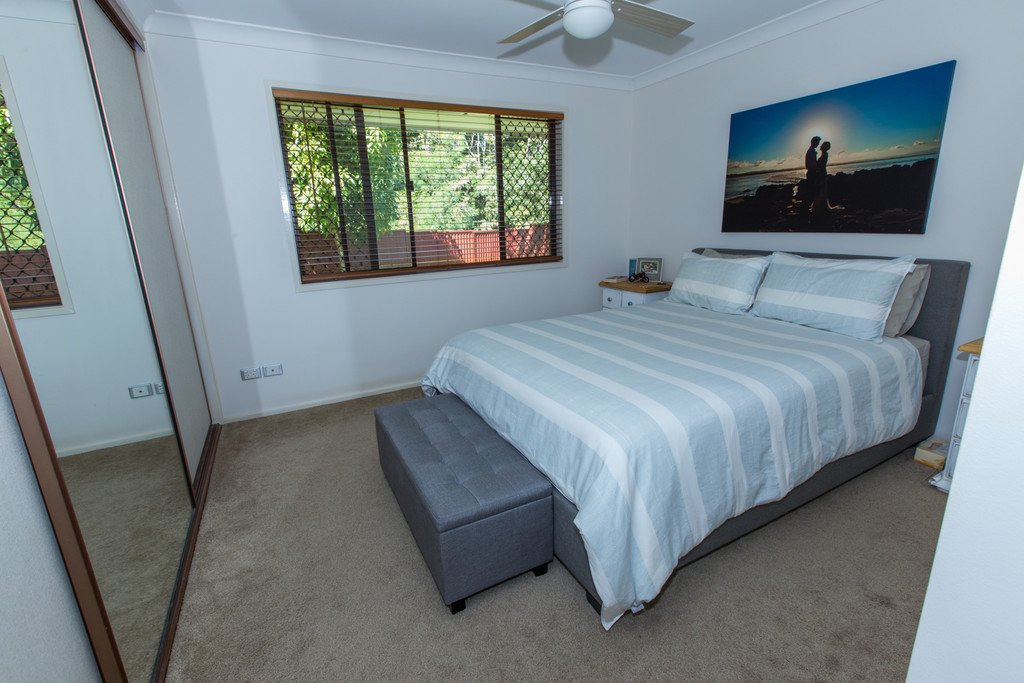 2/47 Treeview Drive BURLEIGH WATERS 7