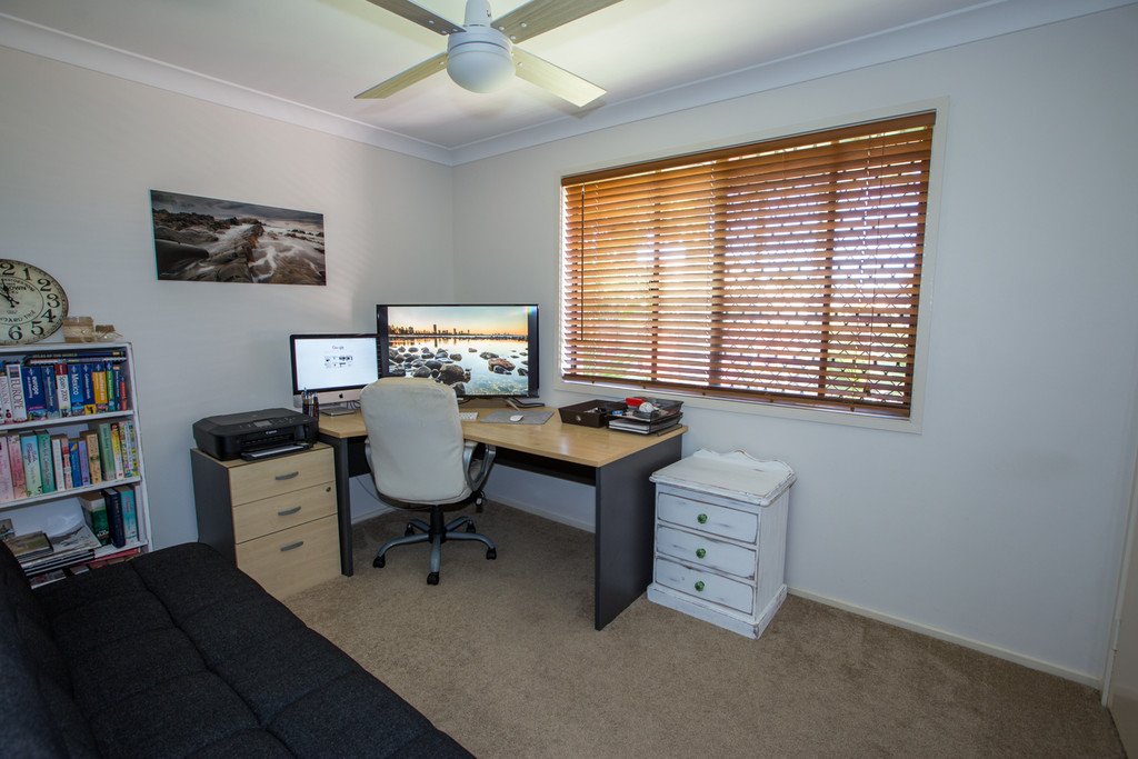 2/47 Treeview Drive BURLEIGH WATERS 8