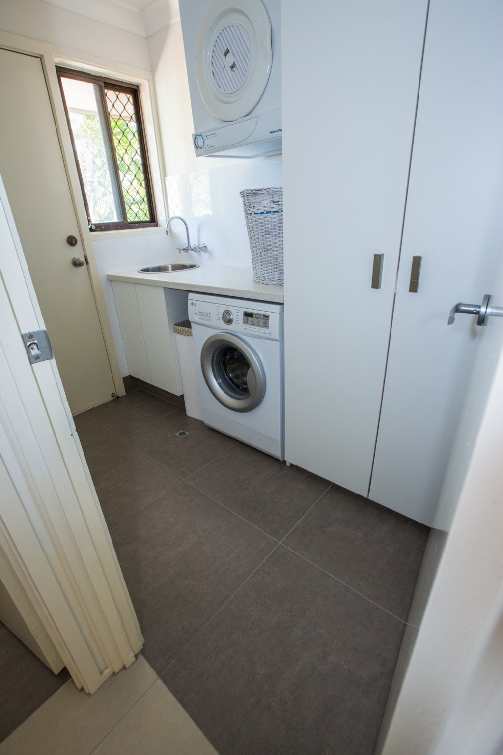 2/47 Treeview Drive BURLEIGH WATERS 12