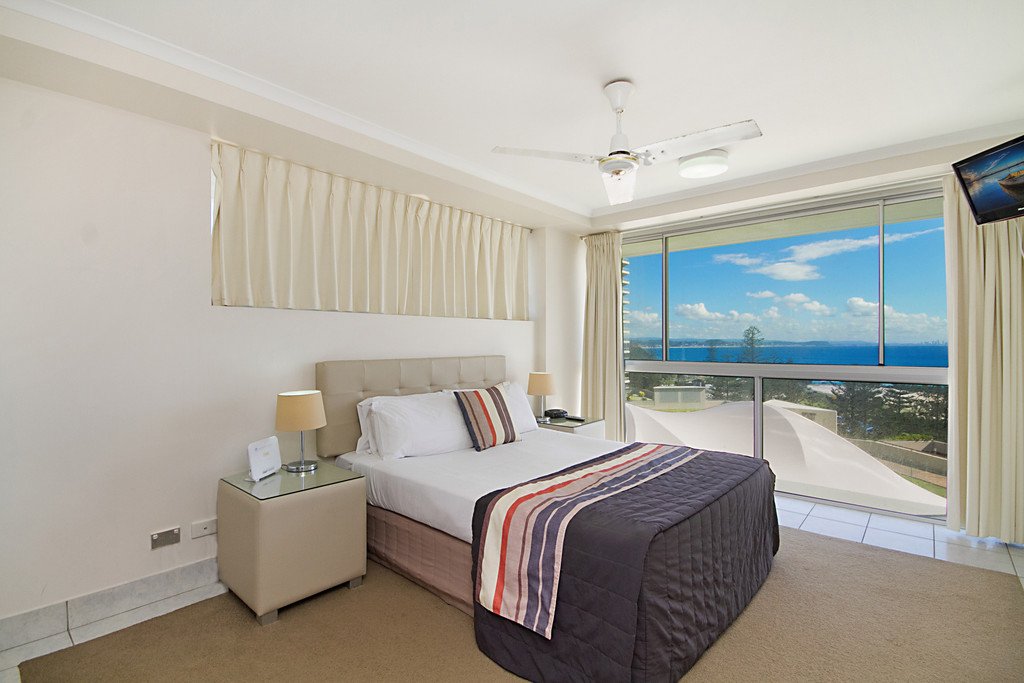 24/70 Marine Parade COOLANGATTA 3