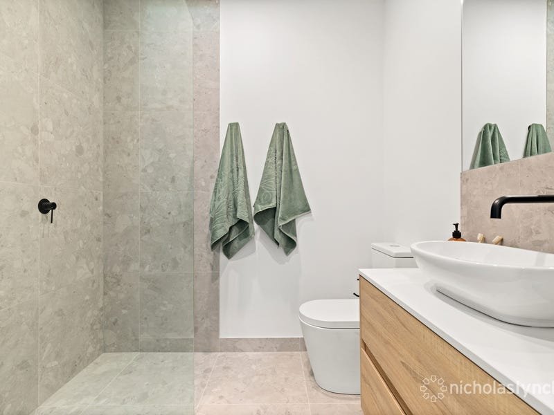 2/47 McClelland Drive, LANGWARRIN, VIC