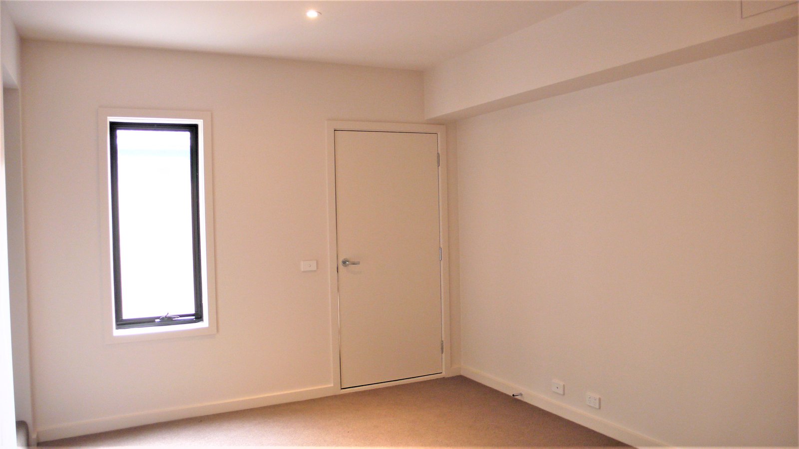 Gallery: 2/473 Warrigal Road