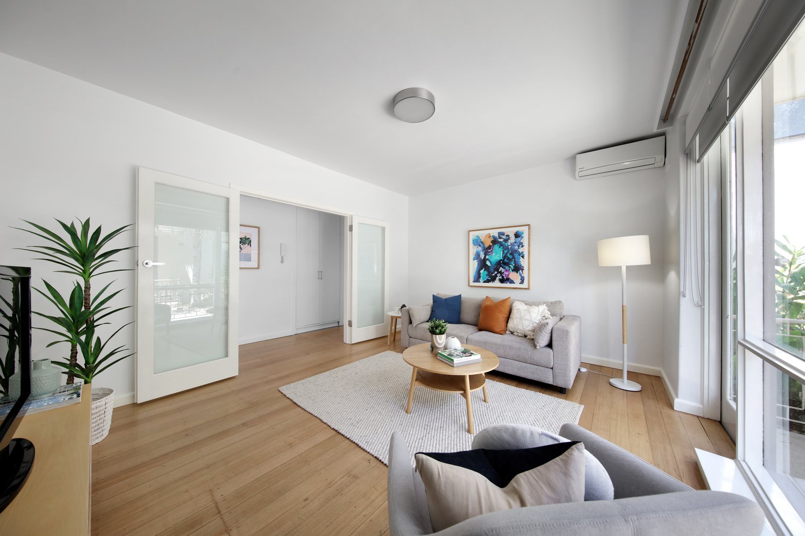 Gallery: 2/476 North Road