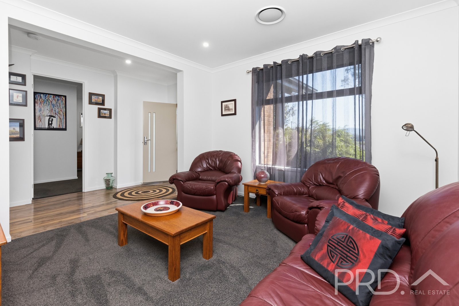 2/477 Wee Jasper Road TUMUT 11