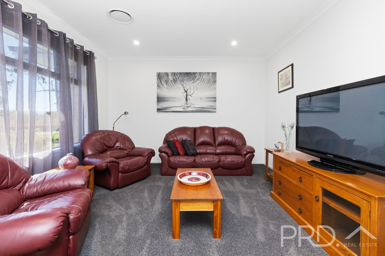 2/477 Wee Jasper Road TUMUT 12