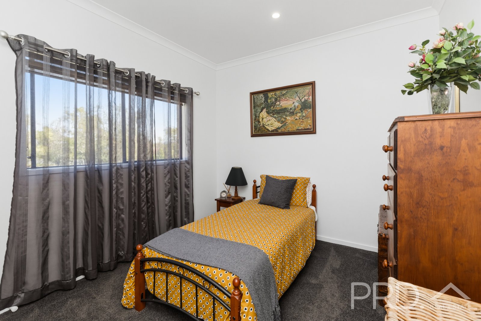 2/477 Wee Jasper Road TUMUT 16