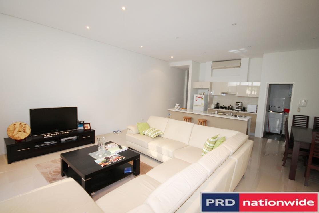 2/48-50 Premier Street KOGARAH 2