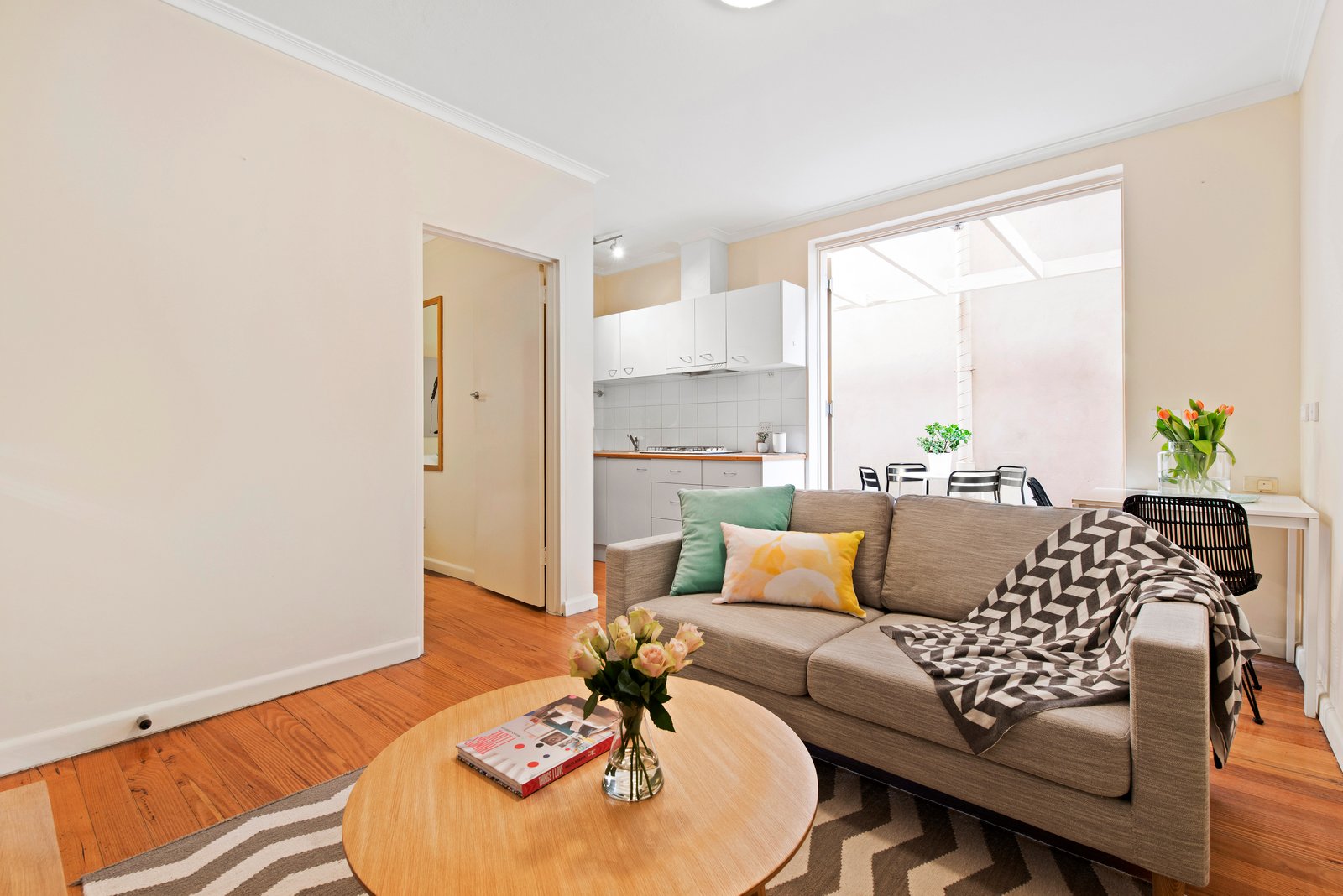 Gallery: 2/48 Dalgety Street