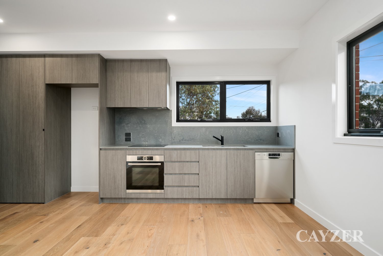 Gallery: 248 Graham Street