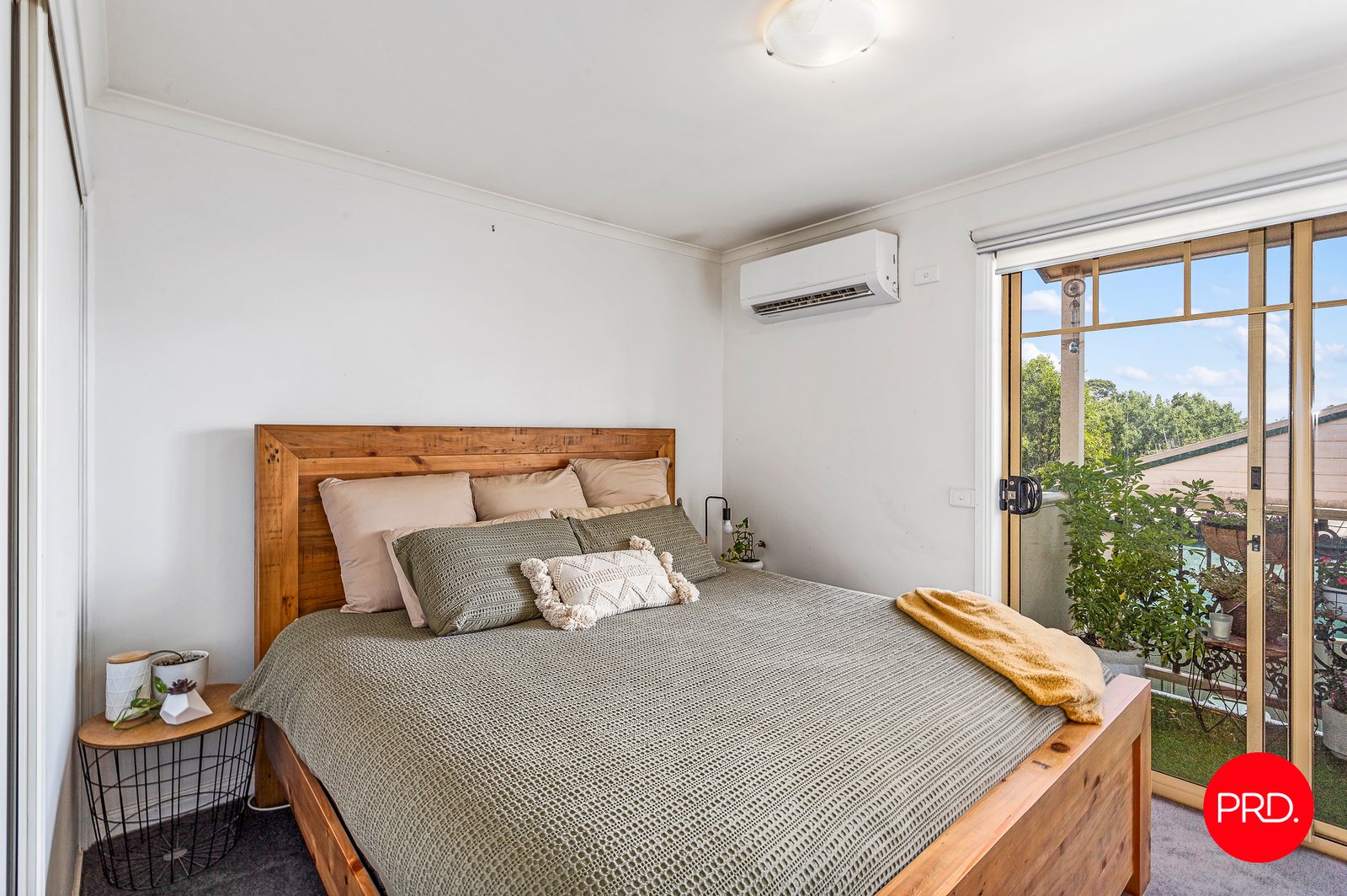 2/48 Houlahan Street FLORA HILL 7