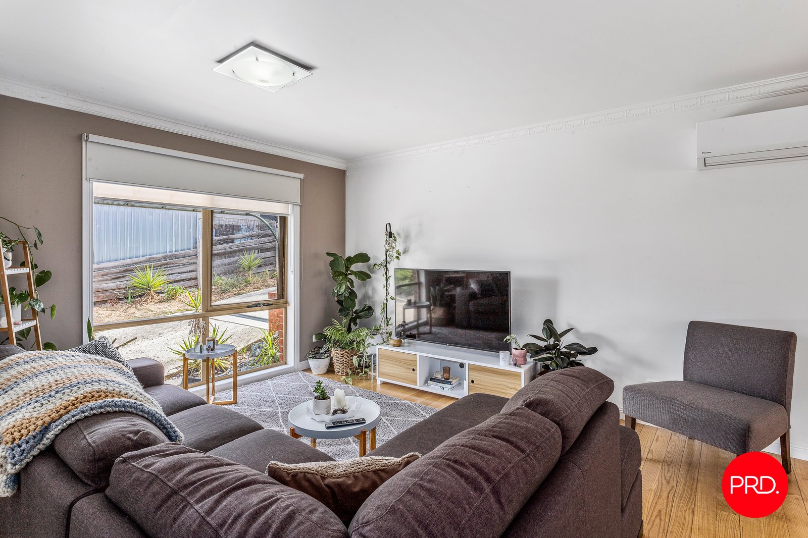 2/48 Houlahan Street FLORA HILL 10