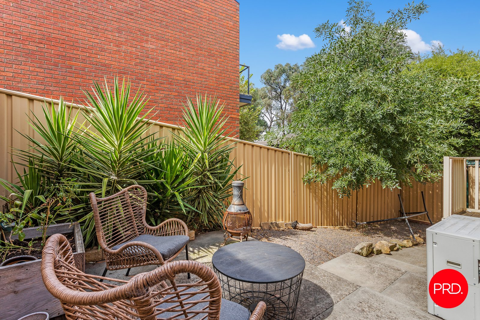 2/48 Houlahan Street FLORA HILL 11