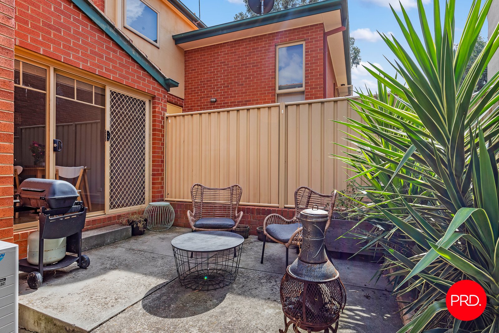 2/48 Houlahan Street FLORA HILL 12