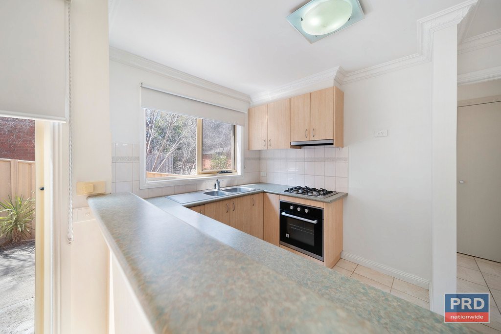 2/48 Houlahan Street FLORA HILL 3